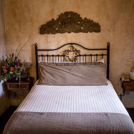 Hotel La Casona De אנטיגואה גואטמלה מראה חיצוני תמונה