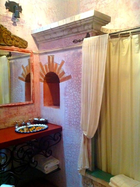 Hotel La Casona De אנטיגואה גואטמלה חדר תמונה