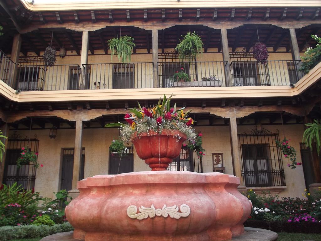 Hotel La Casona De אנטיגואה גואטמלה מראה חיצוני תמונה