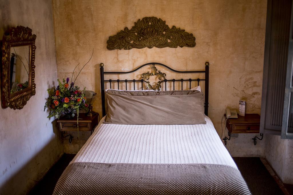 Hotel La Casona De אנטיגואה גואטמלה מראה חיצוני תמונה